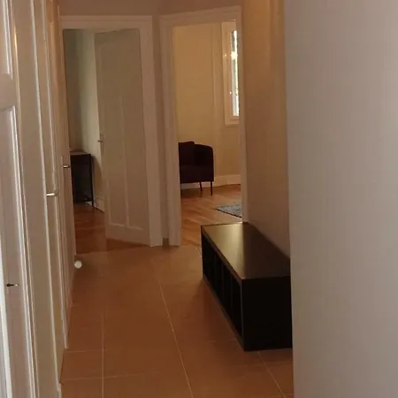 Luckey Homes - Rue Des Bergers Апартаменти *